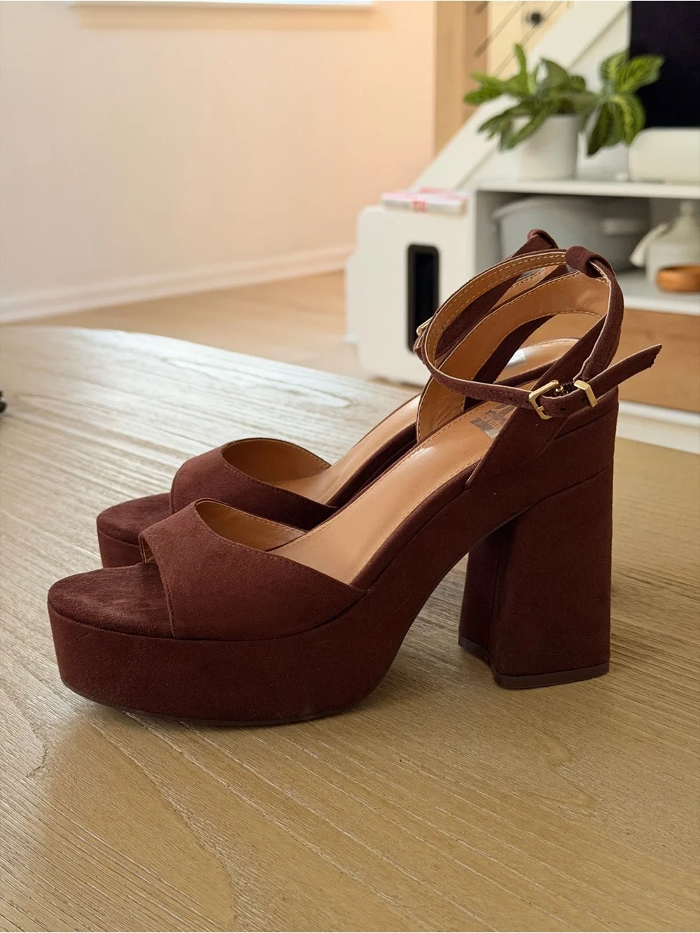 Dolce Vita Brown Platform Block Heels NEW never worn